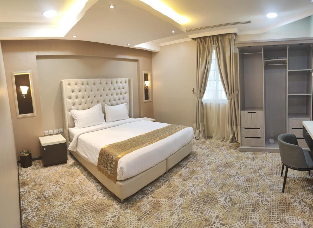اصاله الشروق للأجنحه الفندقيه Khobar Exterior foto