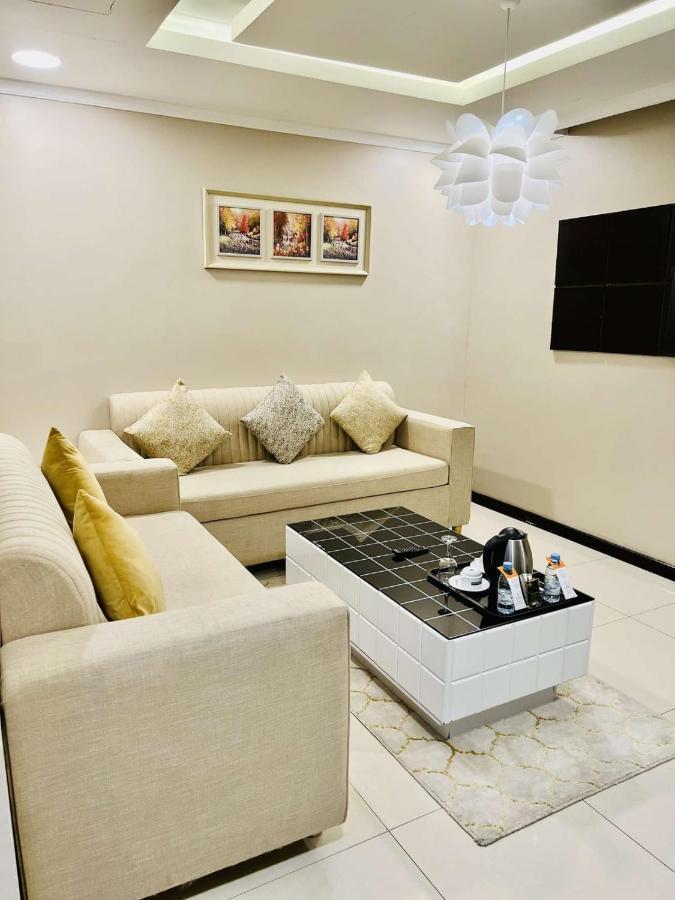 اصاله الشروق للأجنحه الفندقيه Khobar Exterior foto