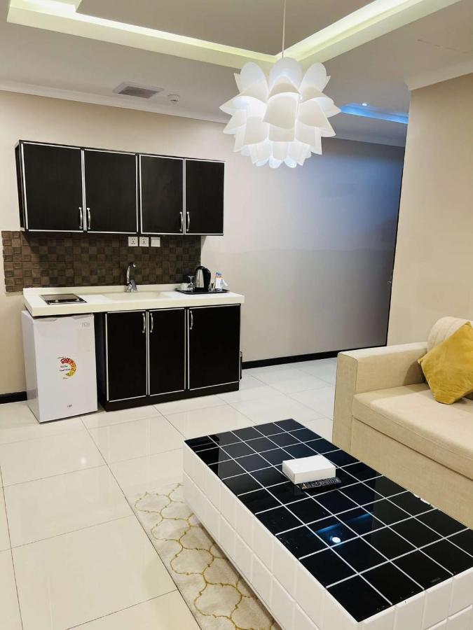 اصاله الشروق للأجنحه الفندقيه Khobar Exterior foto