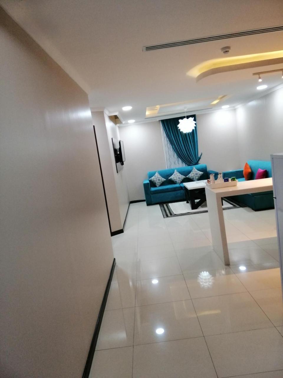 اصاله الشروق للأجنحه الفندقيه Khobar Exterior foto